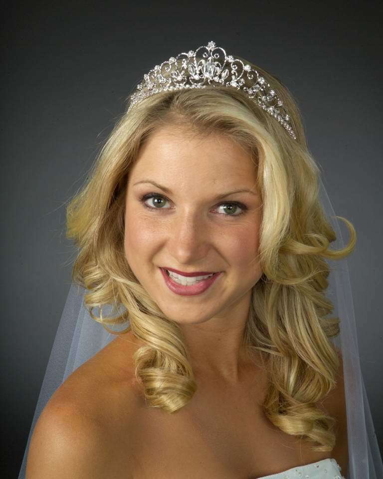 kate middleton tiara for wedding. wedding tiara. While Kate#39;s