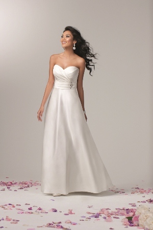 Wedding Dress - ALFRED ANGELO BRIDAL SPRING 2013 Collection - 2381 - Satin | AlfredAngelo Bridal Gown