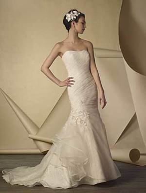 Wedding Dress - Alfred Angelo 2014 Collection - 2433 - Modern Fit | AlfredAngelo Bridal Gown