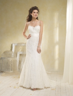 Wedding Dress - Modern Vintage by Alfred Angelo 2014 Collection - 8520 - Modern Fit | AlfredAngelo Bridal Gown
