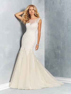 Wedding Dress - ALFRED ANGELO SIGNATURE BRIDAL 2017 Collection - 2620 | AlfredAngelo Bridal Gown
