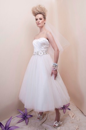 Wedding Dress - Alfred Sung SPRING 2013 BRIDAL - 6917 - Satin/Tulle | AlfredSung Bridal Gown