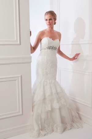 Wedding Dress - Alfred Sung FALL 2013 BRIDAL - 6934 | AlfredSung Bridal Gown
