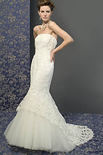Bridal Dress: Style 6618-Signature