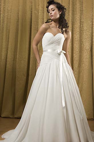 Bridal Dress: Style 6724-Signature