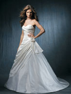 Bridal Dress: AngelinaFaccenda - 1024