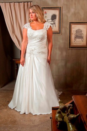 Wedding Dress - CALLISTA Collection: 4155 - For Brides With Curves | PlusSize Bridal Gown