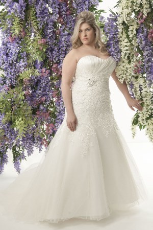 Wedding Dress - CALLISTA FALL 2014 BRIDAL Collection: 4228 - Sydney - For Brides With Curves | PlusSize Bridal Gown