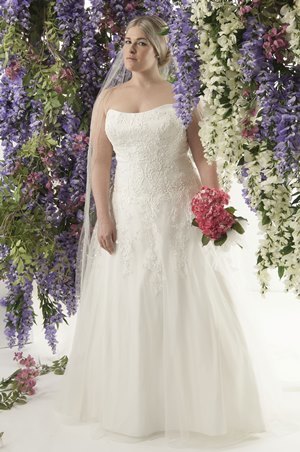 Wedding Dress - CALLISTA FALL 2014 BRIDAL Collection: 4234 - Provence - For Brides With Curves | PlusSize Bridal Gown
