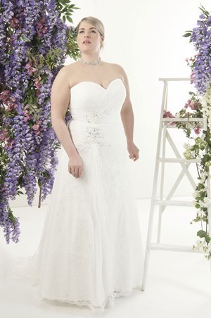 Wedding Dress - CALLISTA FALL 2014 BRIDAL Collection: 4247 - Mykonos - For Brides With Curves | PlusSize Bridal Gown