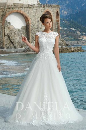Wedding Dress - Daniela Di Marino 2017 Collection - 4134.2 - BELEN+lace hem | DanielaDiMarino Bridal Gown
