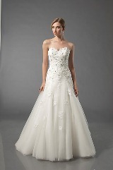Bridal Dress: Elegance Style 8725 - Lace/Tulle 