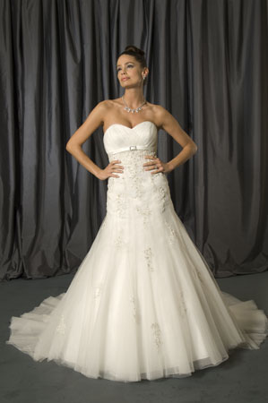 Bridal Dress: JAI Collection - Style 8552   