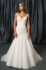 Bridal Dress: JAI Style 9038   