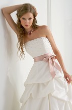 Bridal Dress: F905