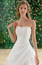 Bridal Dress: F909