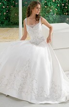 Bridal Dress: F915