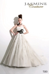 Bridal Dress: COLLECTION COUTURE - T383 