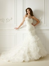 Bridal Dress: COLLECTION BRIDAL FALL 2011 - F461 
