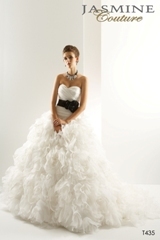 Bridal Dress: COLLECTION COUTURE - T435 