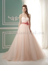 Bridal Dress: COLLECTION BRIDAL FALL 2012 - F141054 