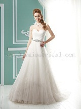 Bridal Dress: COLLECTION BRIDAL FALL 2012 - F141060 