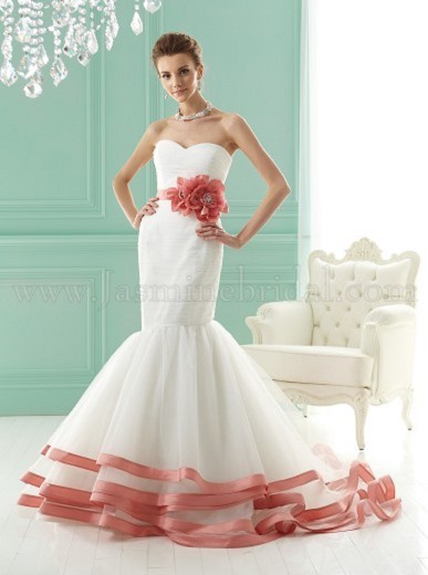 Bridal Dress: COLLECTION BRIDAL SPRING 2012 - F141003 