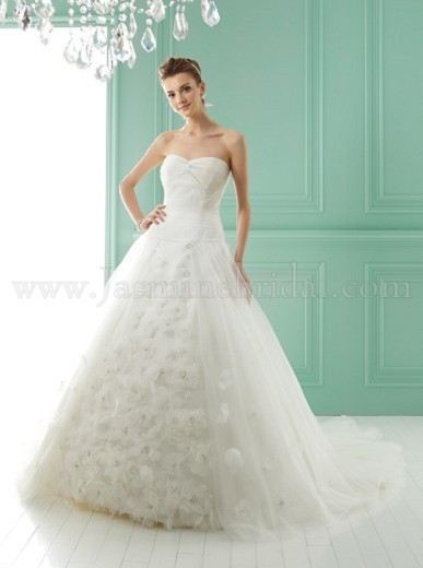 Bridal Dress: COLLECTION BRIDAL SPRING 2012 - F141007 