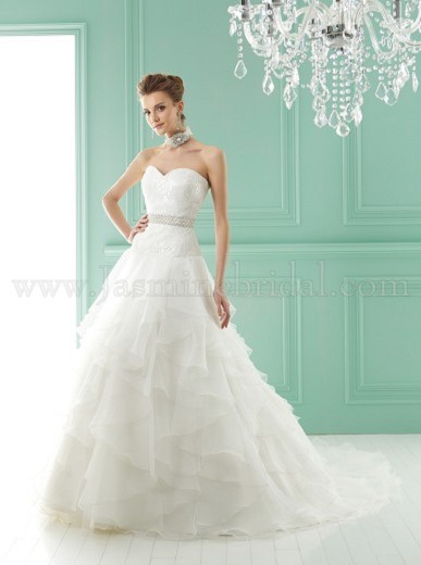 Bridal Dress: COLLECTION BRIDAL SPRING 2012 - F141010 