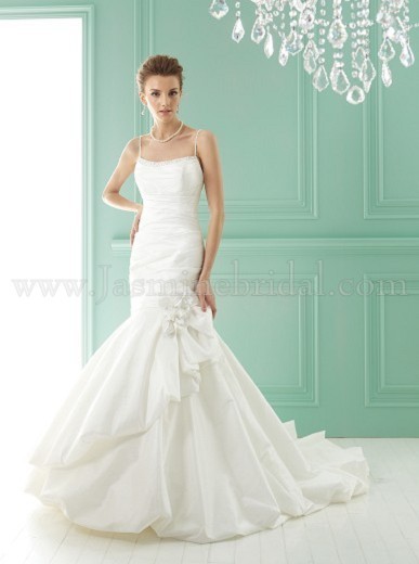 Bridal Dress: COLLECTION BRIDAL SPRING 2012 - F141016 
