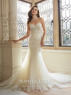 Wedding Dress - Sophia Tolli SPRING 2016 Collection - Y11625 Amira | SophiaTolliByMonCheri Bridal Gown