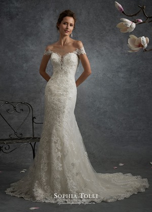 Wedding Dress - Sophia Tolli FALL 2017 Collection - Y21752 Cassiopeia | SophiaTolliByMonCheri Bridal Gown
