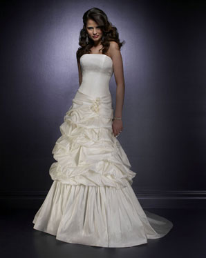 Destination/Voyage: 6142 Luxe Taffeta