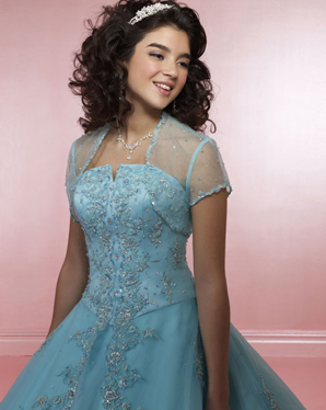 Quinceanera/Vizcaya: 81001 Tulle with Em