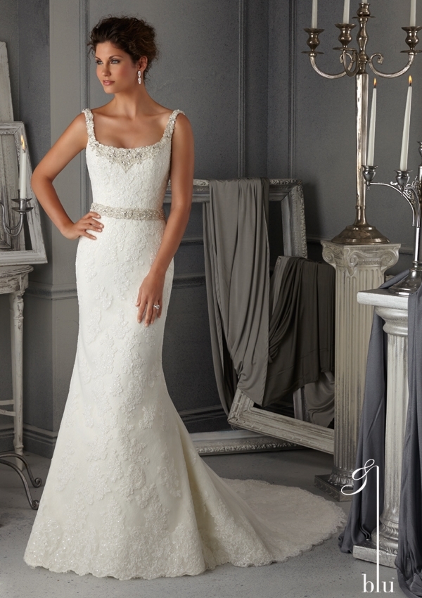 mori lee chantilly lace