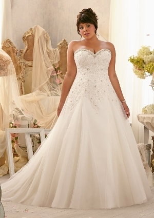 Wedding Dress - Mori Lee Julietta SPRING 2014 Collection: 3158 - Alençon Lace Appliqués on Tulle with Crystal Beaded Trim | PlusSize Bridal Gown