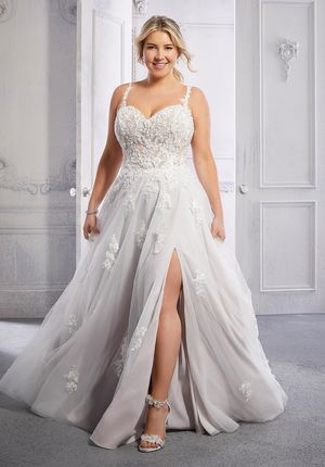 Wedding Dress - Mori Lee Julietta Fall 2021 Collection: 3334 - Courtney Wedding Dress | PlusSize Bridal Gown