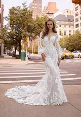 Bridal Dress: 2513