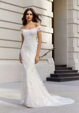 Bridal Dress: 4110