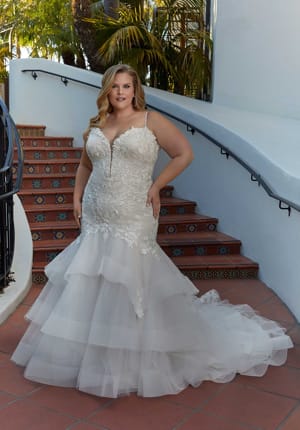 Wedding Dress - Mori Lee Julietta Bridal Collection: 3398 - Leia Wedding Dress | PlusSize Bridal Gown