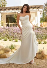 Bridal Dress: 4124