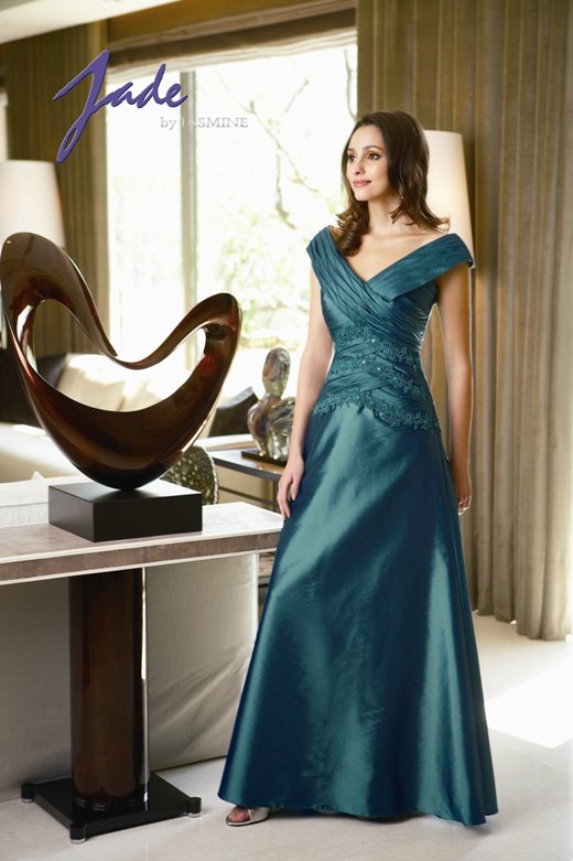 Prom Dress: JADE - J2272  Catalogue Color :		STARRY NIGHT (SN)	Fabric-top layer :		JADE TAFFETA	Accessory :		N/A	Skirt Length :		Floor length. Skirt length can be changed to tea-length or knee-length.	Size Range : 		2-26 