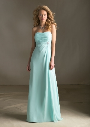 Bridesmaid Dress - Mori Lee Bridesmaids FALL 2013 Collection: 686 - Chiffon with Beaded Brooch | MoriLee Bridesmaids Gown