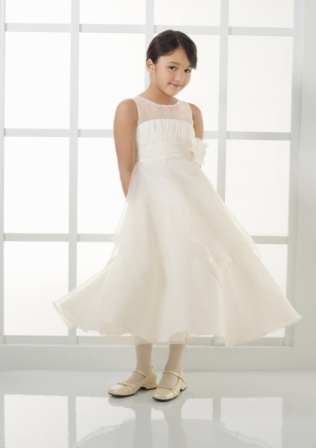Dress for Kids: Mori Lee Flower Girls: 121 - Organza with Beading