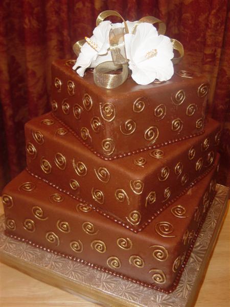 Love In Paradise Wedding Cake