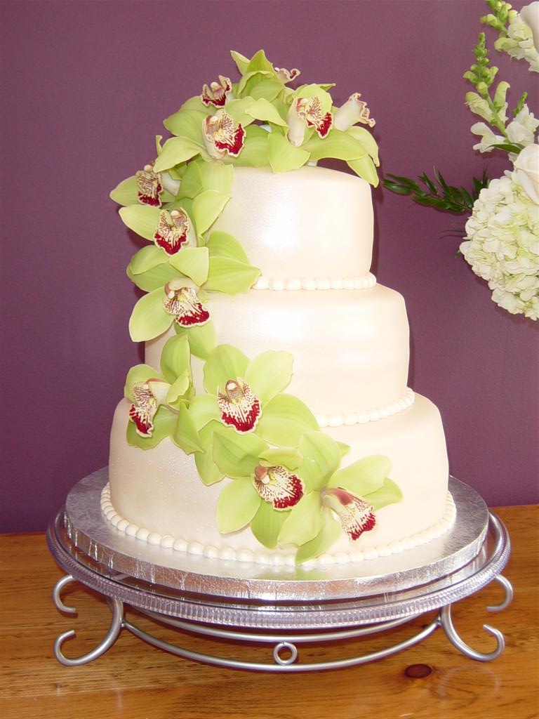 Orchid wedding cake