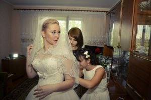 bride and bridal party