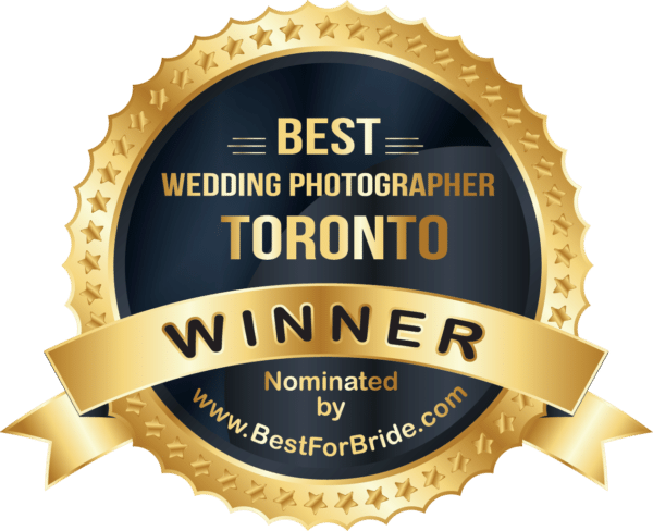 Best Wedding Photographer Toronto Badge