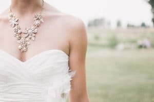 wedding necklace accessory