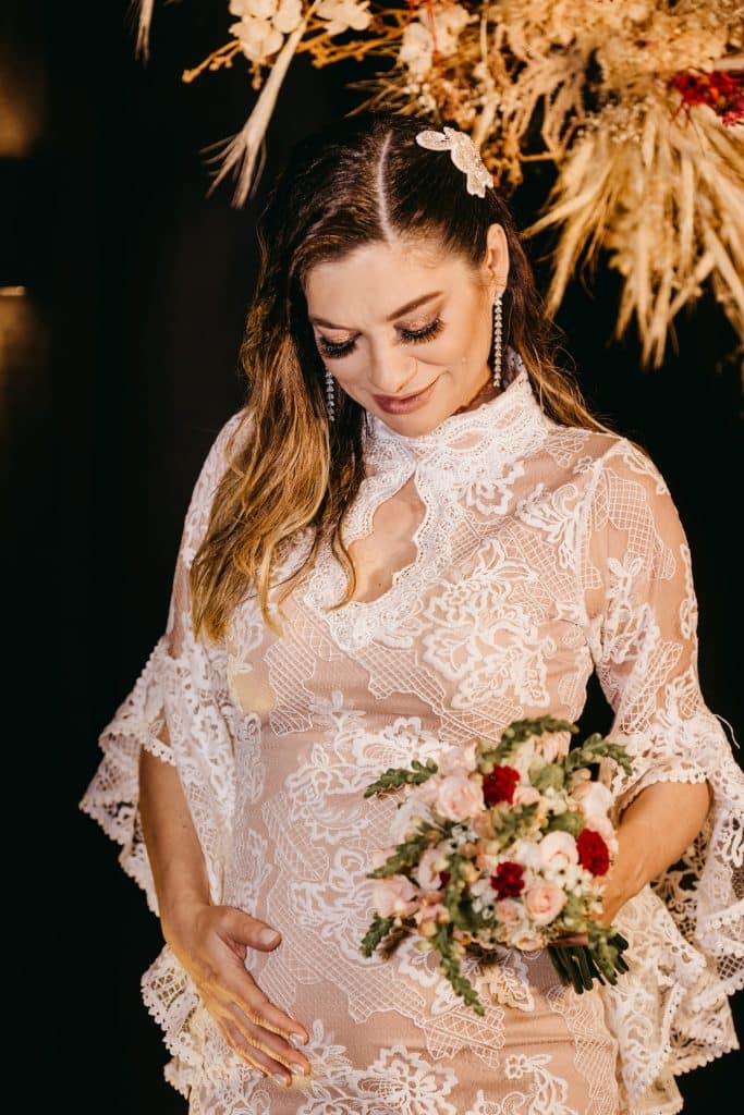 lace maternity wedding dress